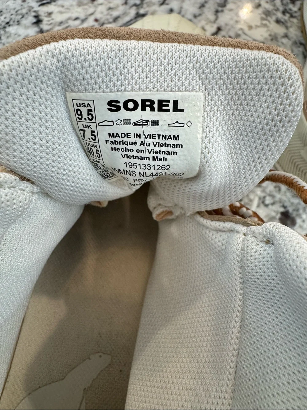Sorel Out N About Plus Waterproof Duck Boots Tan Cream 9.5